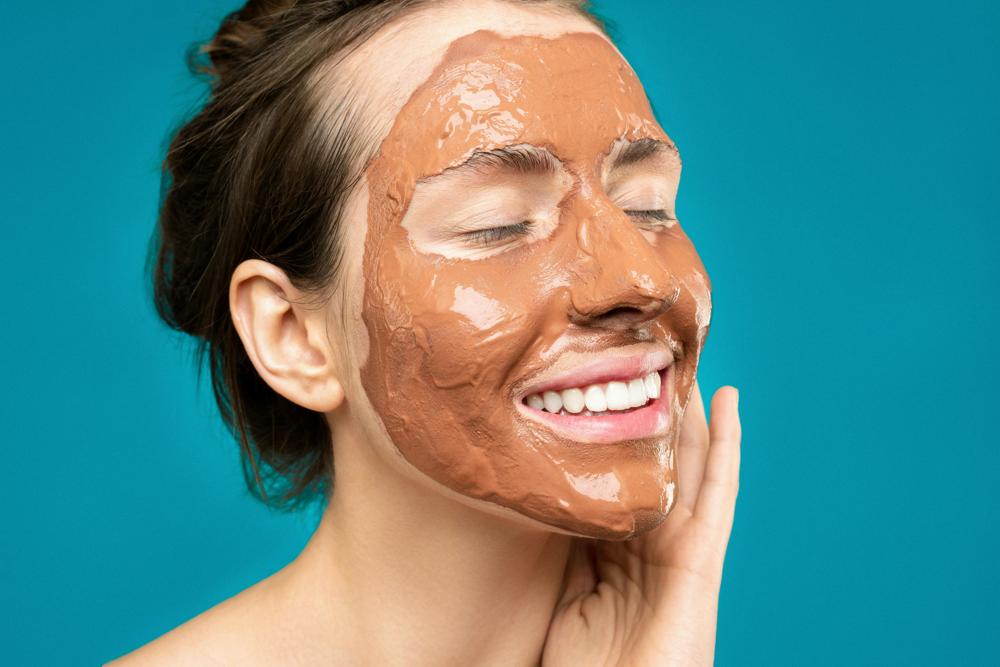Clay mask-7c06a9800ecc49f598743085476e85a8.jpg Clay mask