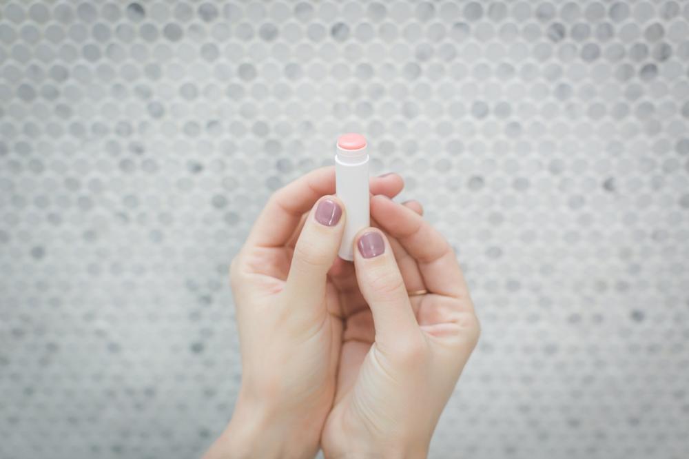 Hydrated lips-bdd7f192be9e4a1098d74e80ef62c93d.jpg Hydrated lips